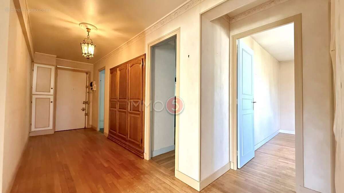 Appartement à LE RAINCY
