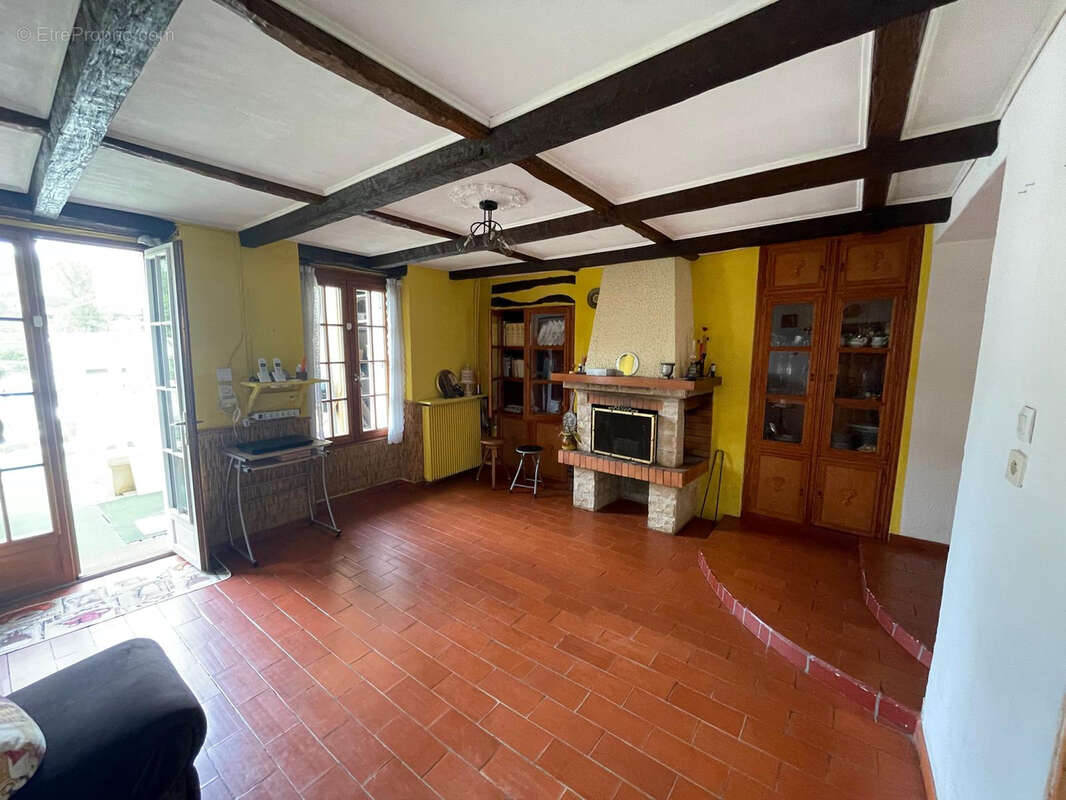 Maison à SAINT-AMANS-SOULT