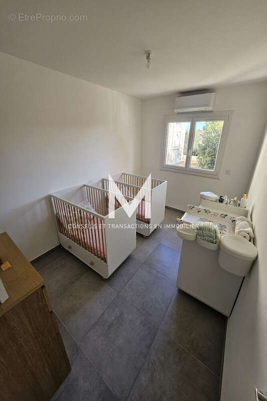 Appartement 80 m² à Frejus  - photo 8