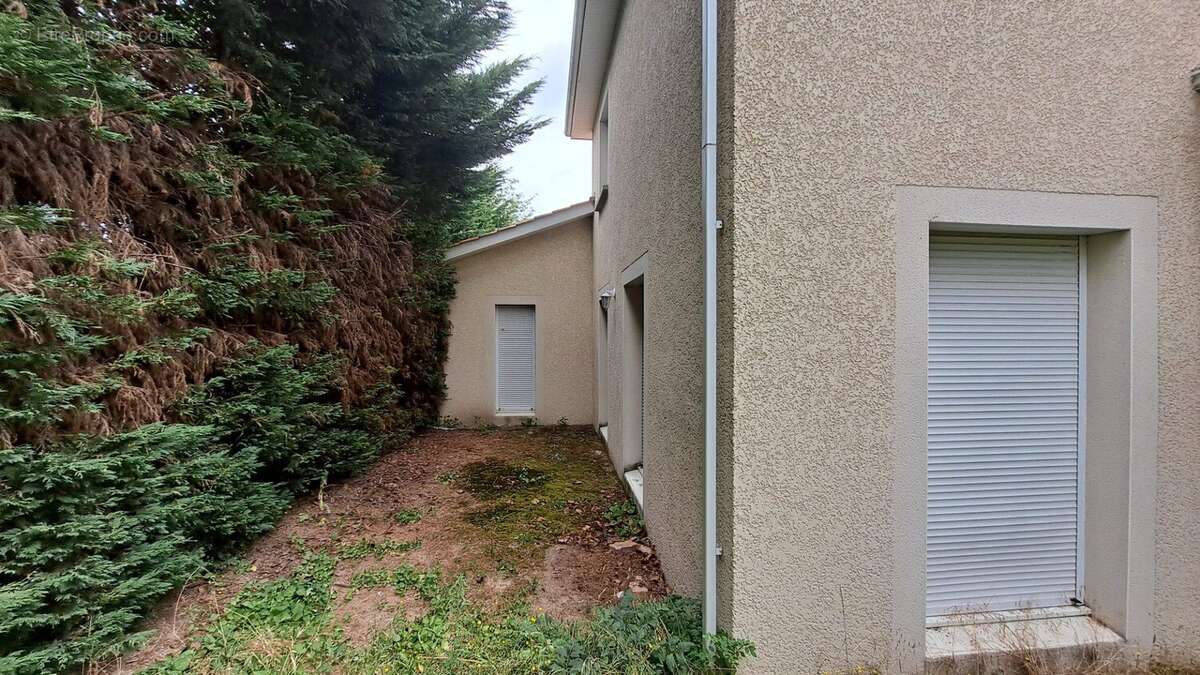 Maison à MARCY-L'ETOILE