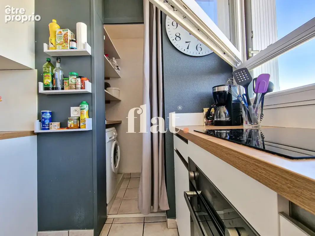 T3  2 chambres  dernier étage  cave  parking - photo 7