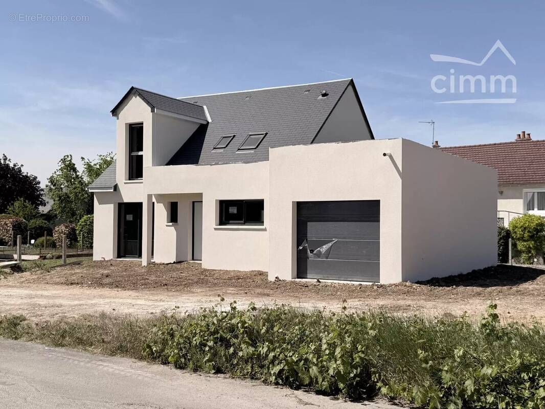 Maison à VINEUIL