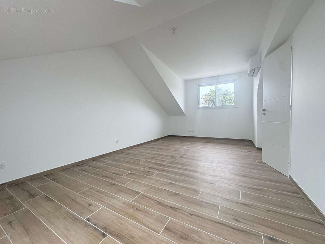 Maison à LE POULIGUEN