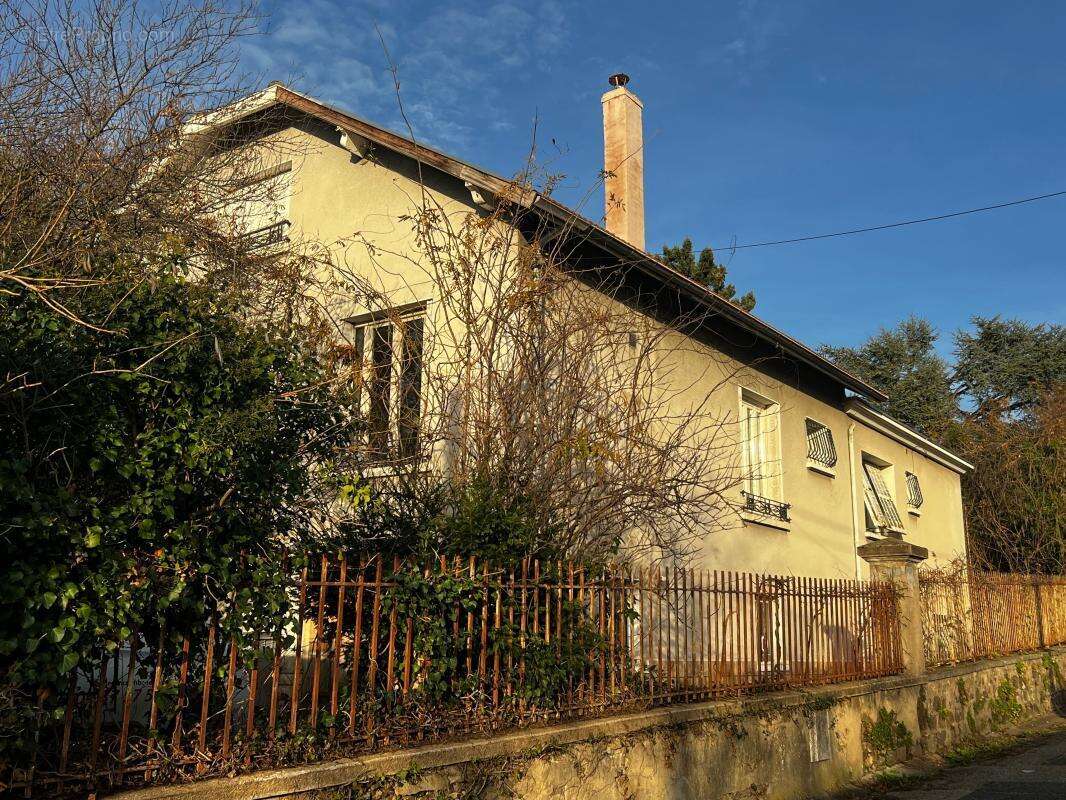 Maison à FRANCHEVILLE