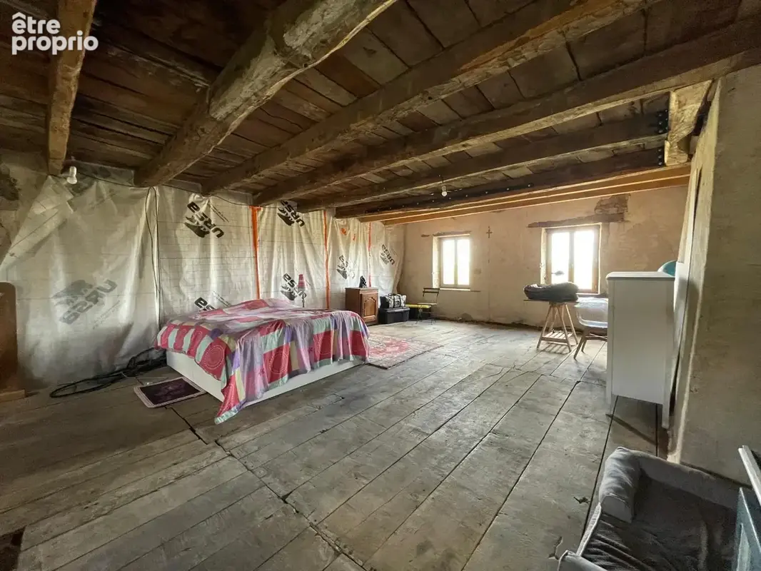 Maison 4 pièces 140 m² à vendre à Villosanges (63380) - photo 3