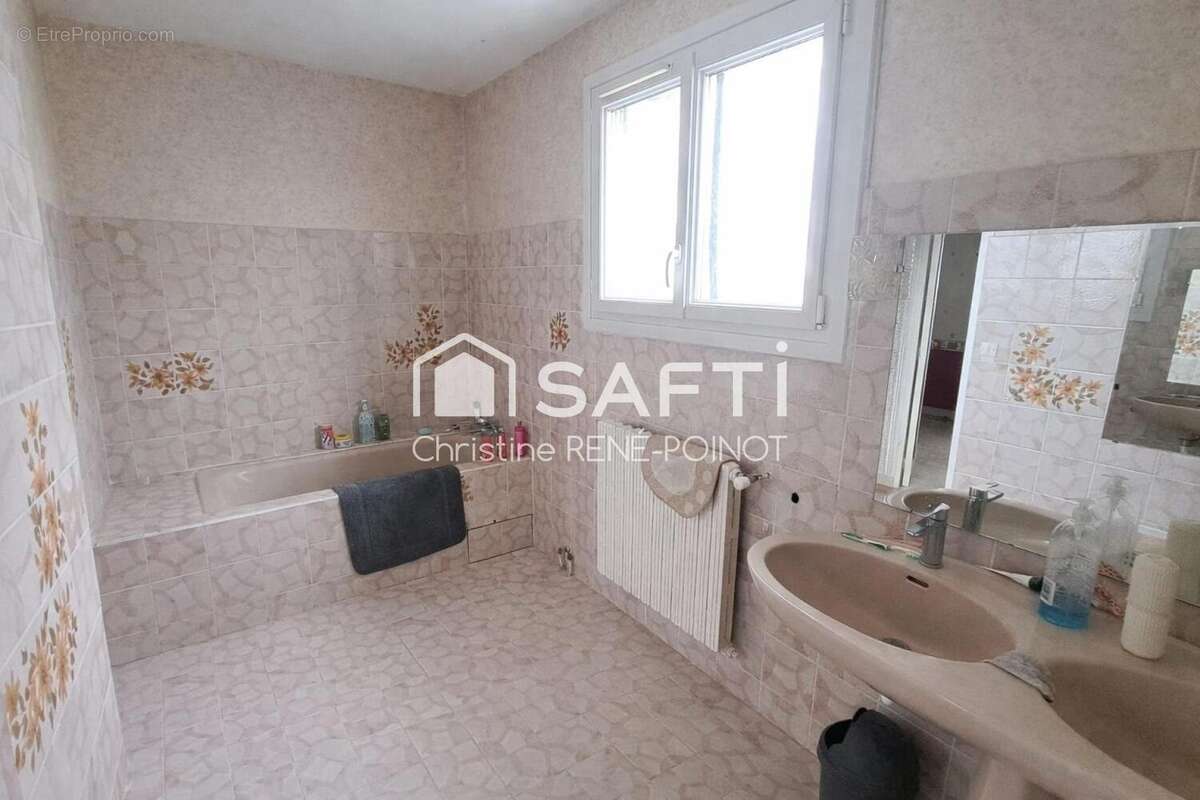 Photo 9 - Maison à PRAHECQ