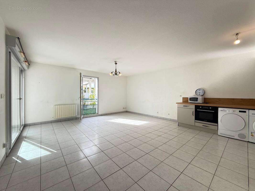 Appartement à VAUX-SUR-MER