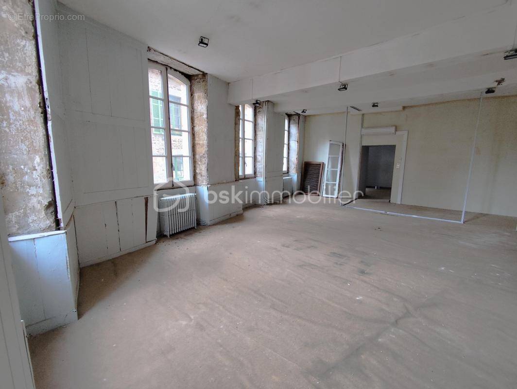 Appartement à FOUGERES