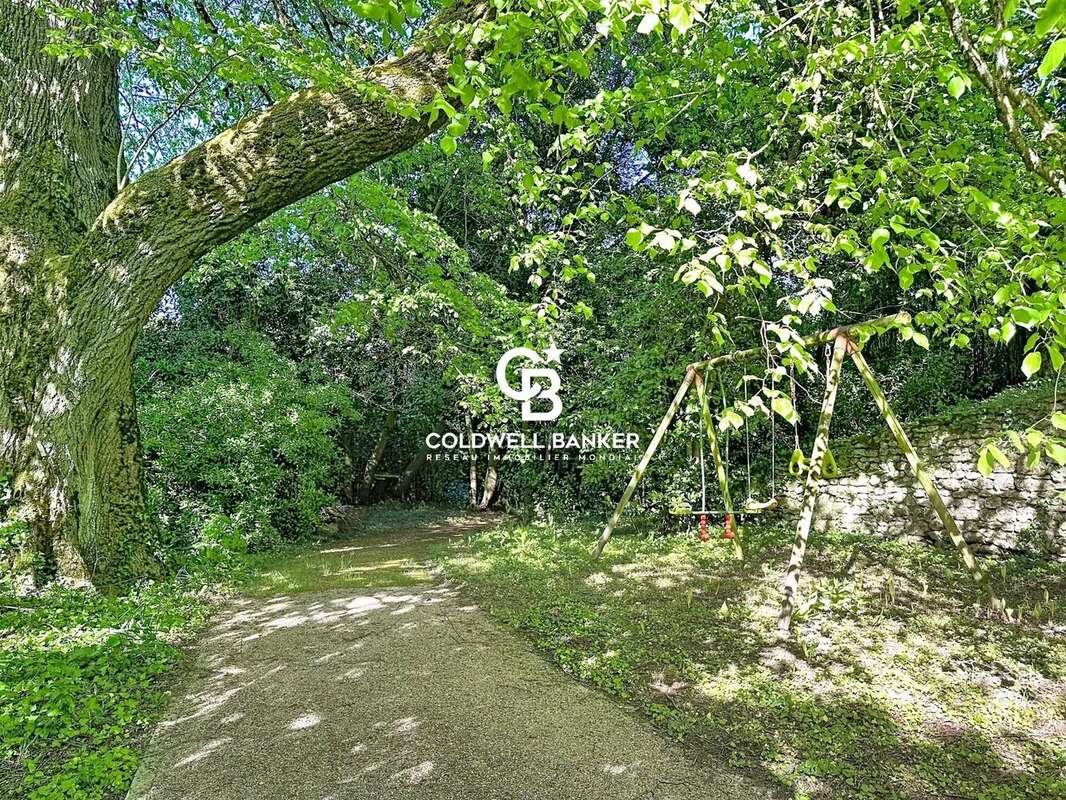 Maison à TONNAY-CHARENTE