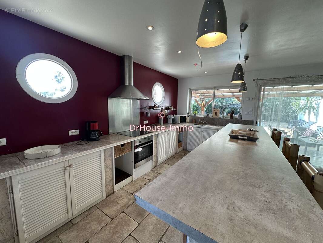 Maison 180 m² à Agde  - photo 9
