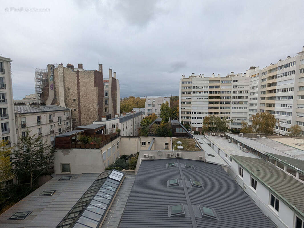Appartement à PARIS-20E