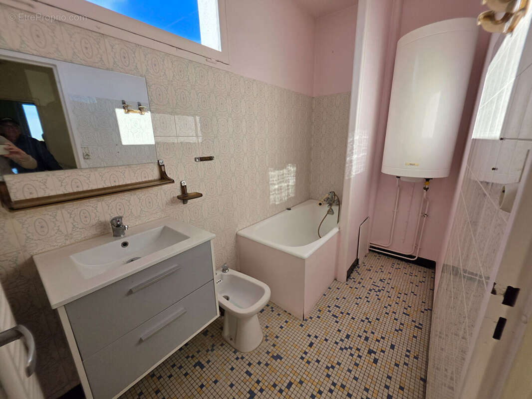 Maison à TOURNON-SAINT-MARTIN