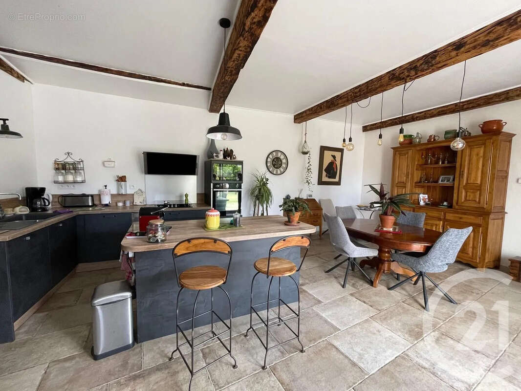 Maison à SARRAS