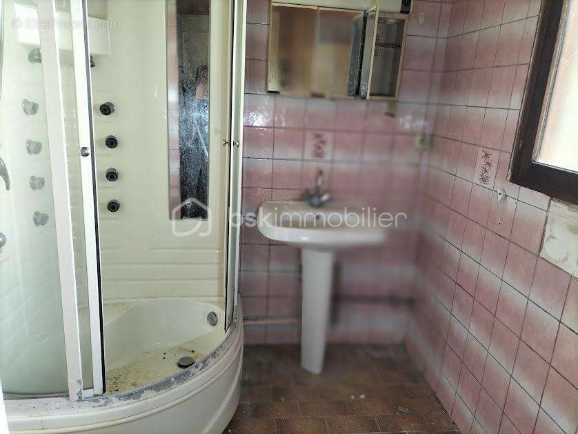 Maison à GY-L&#039;EVEQUE