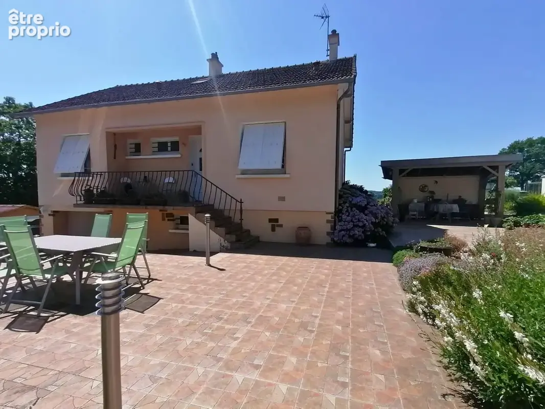 Maison 96 m² à Peyrat-De-Bellac  - photo 2