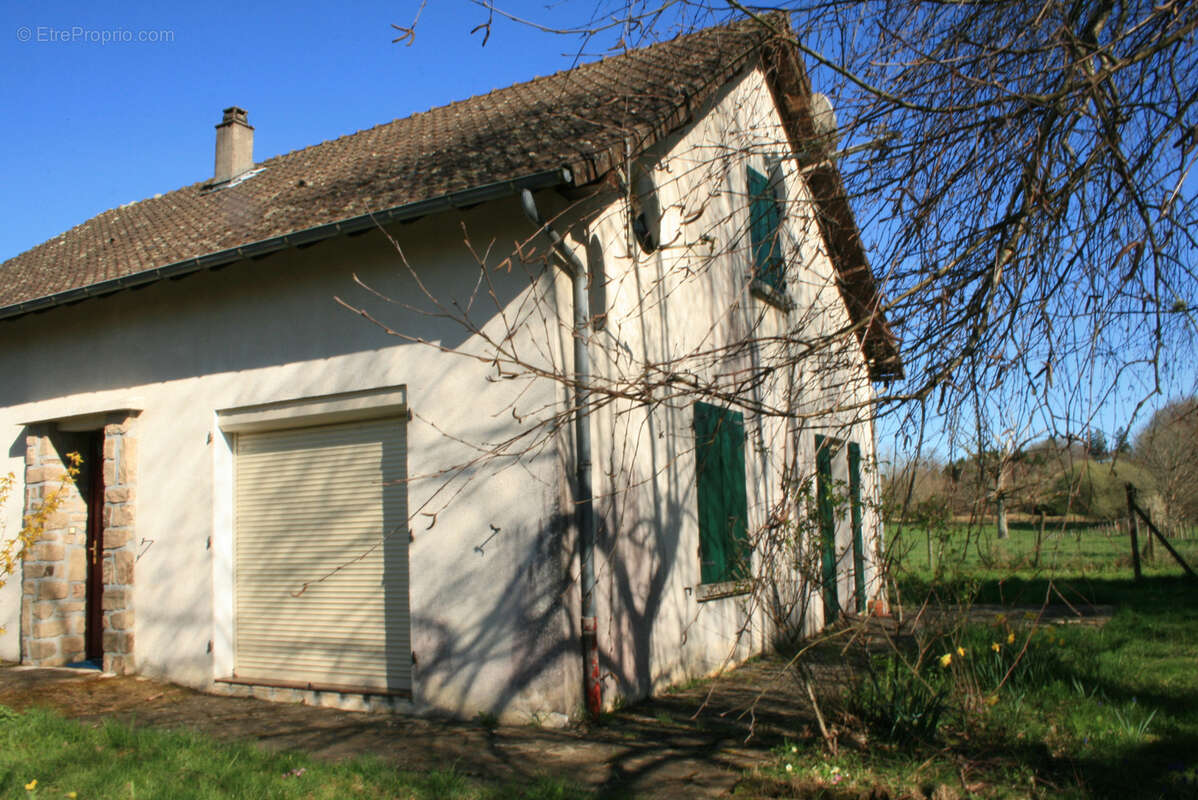 Maison à LA PORCHERIE