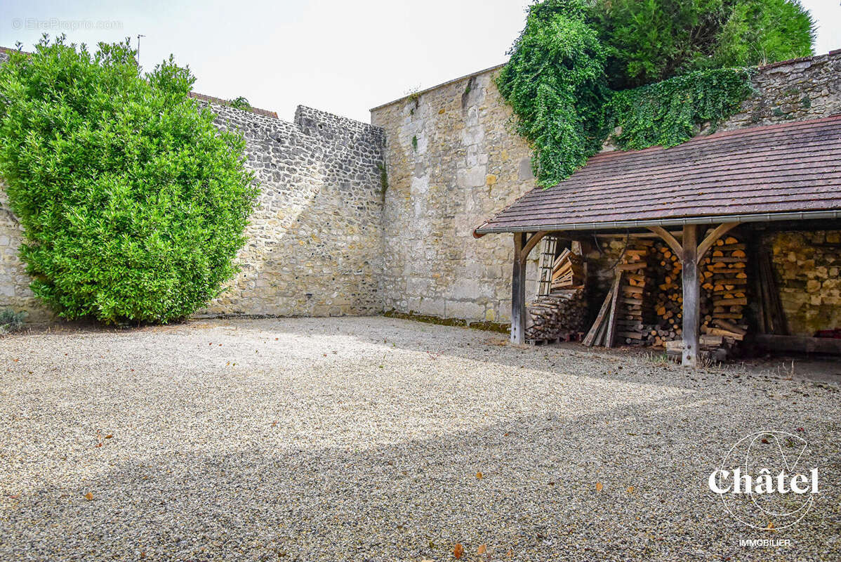 Maison ancienne entre Senlis et Crépy - dépendance - appentis et parc - photo 13