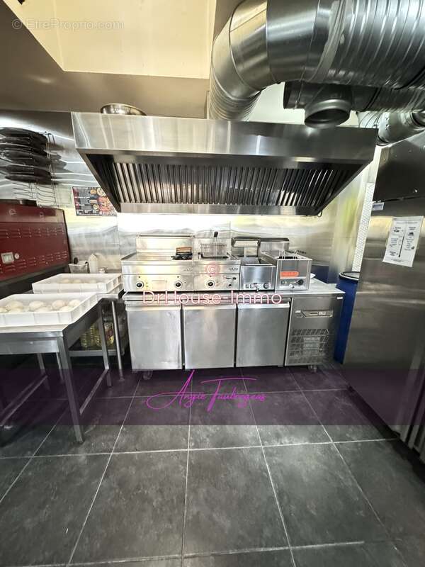 Commerce à VILLECRESNES