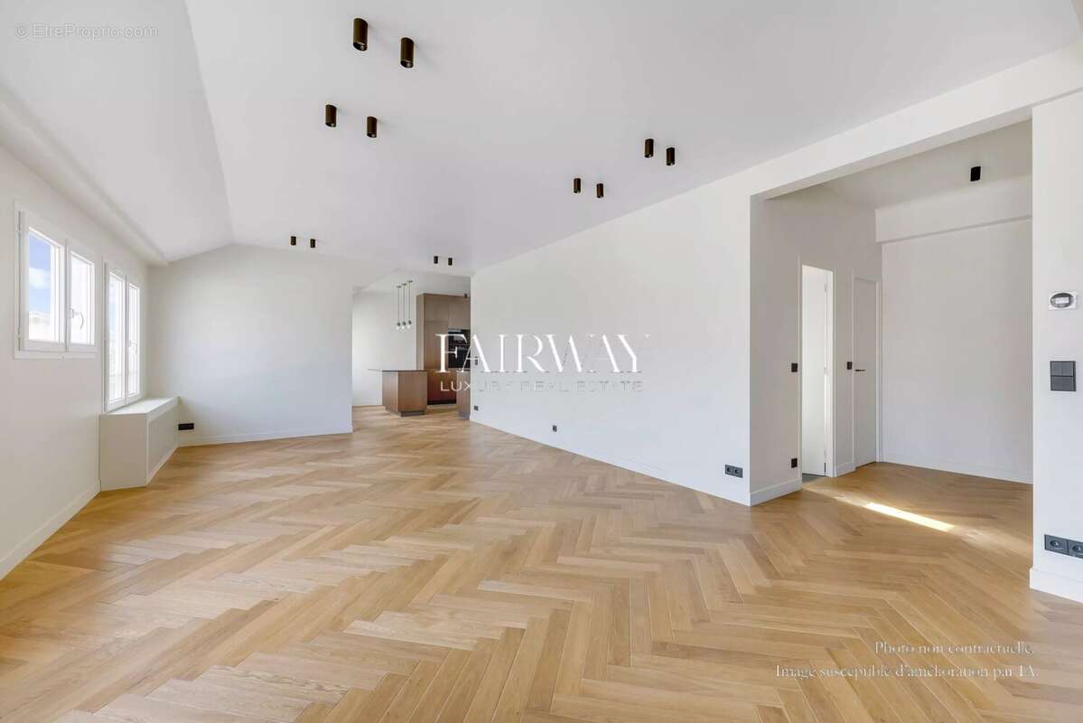 Appartement à PARIS-1E