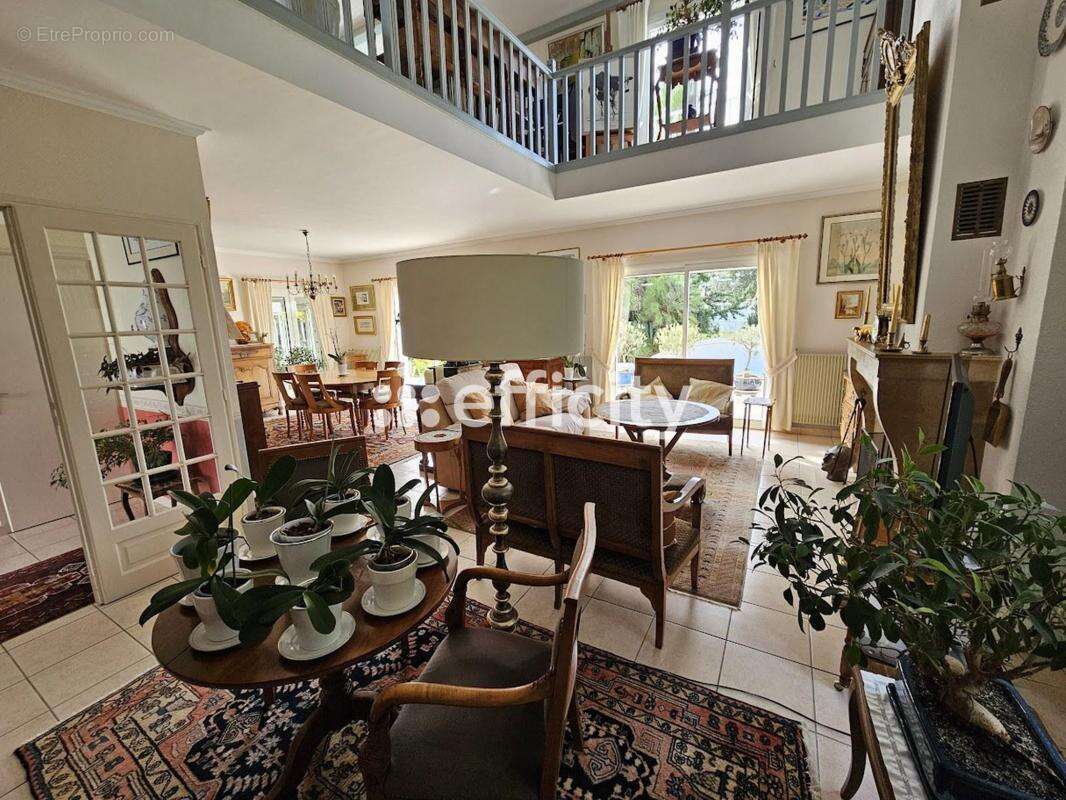 Maison à SAINTE-MARIE-DE-RE