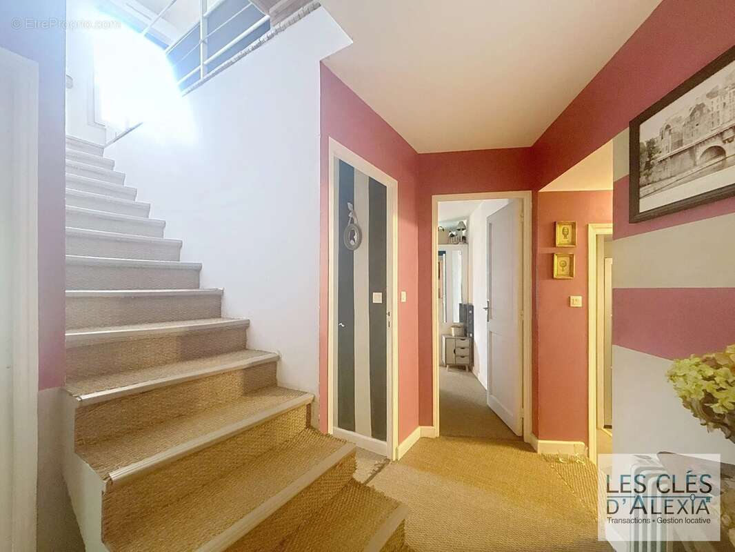 Maison à RILLIEUX-LA-PAPE