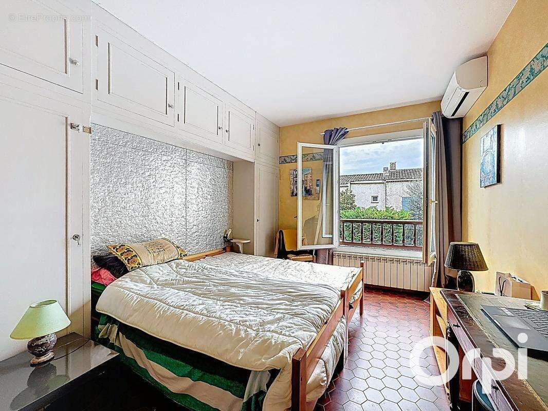 Villeneuve Loubet Maison 4 pièces 110 m2 - piscine - gardien - jardin - stationnement - photo 10