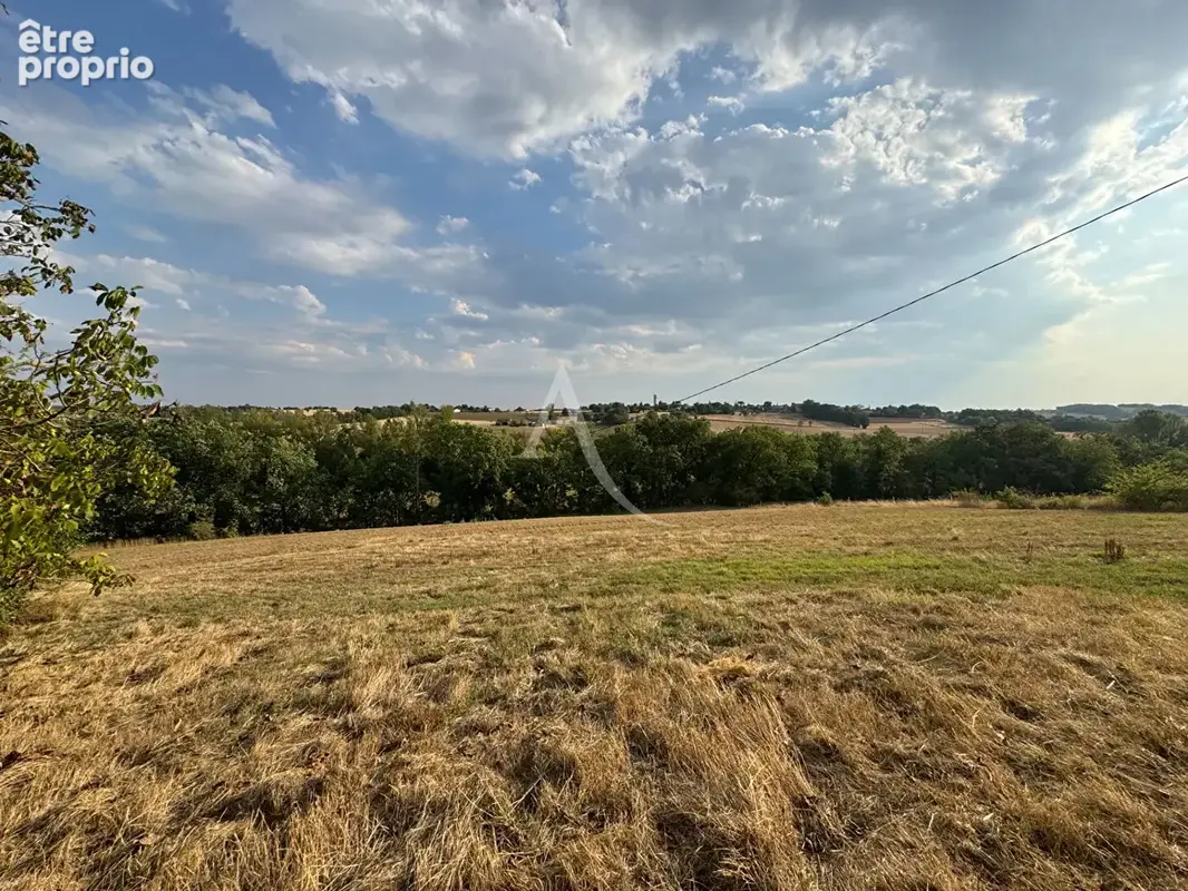 FORENTIN, Maison à rénover de 466 m² - photo 7
