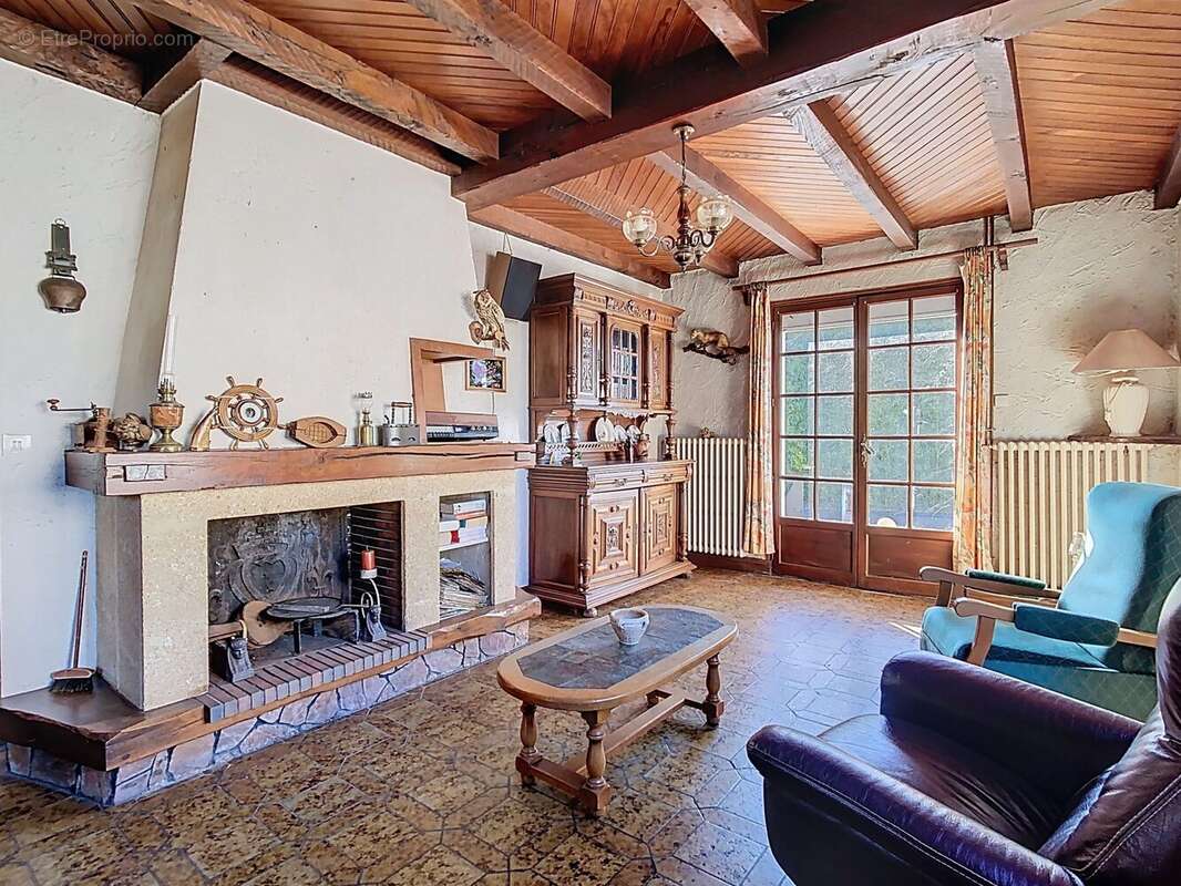 Maison à MAREUIL-SUR-LAY-DISSAIS