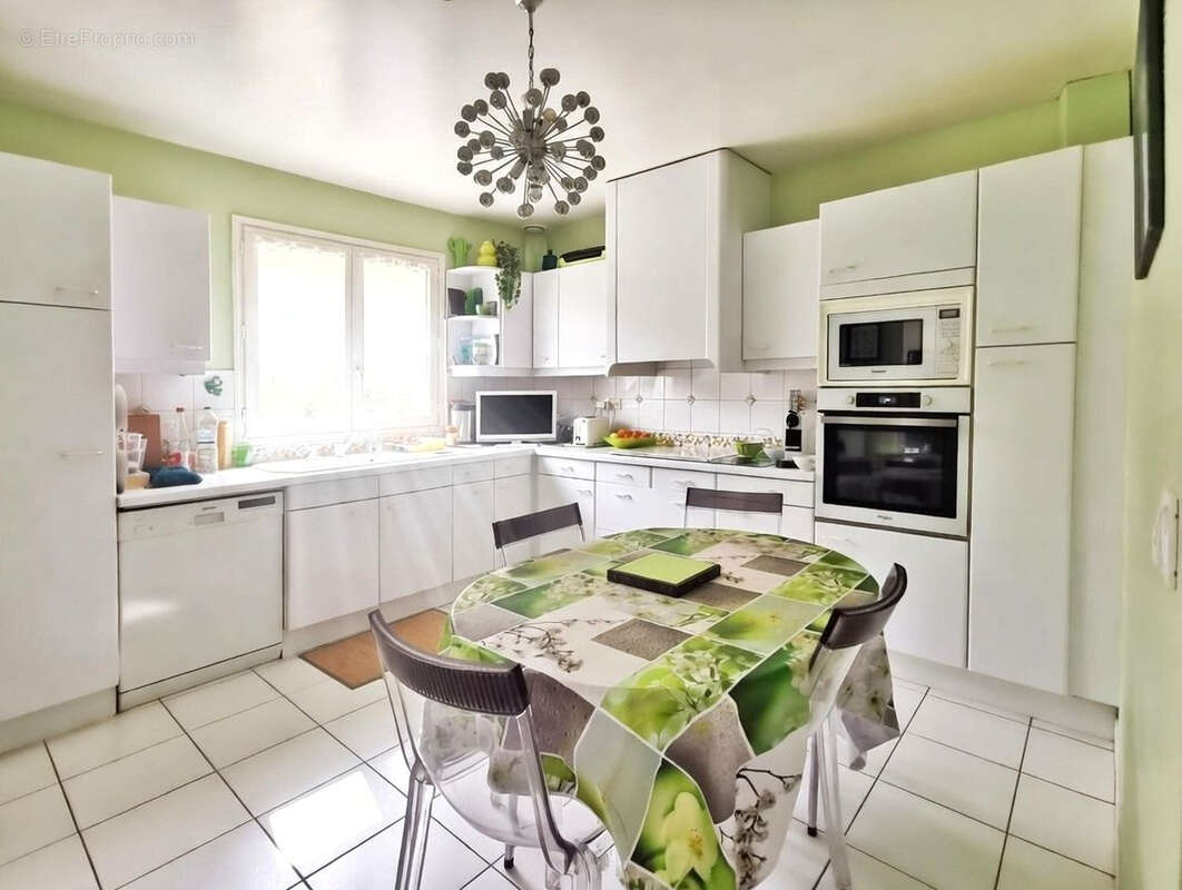 Maison à MAGNY-LES-HAMEAUX