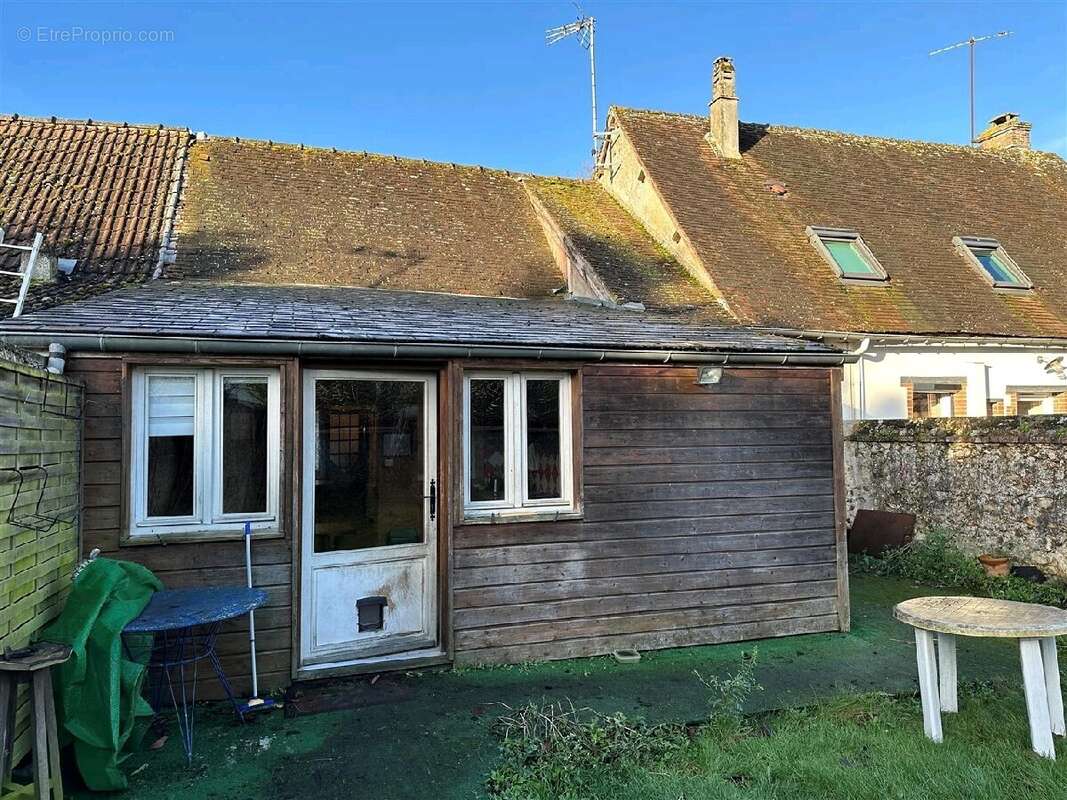 Maison à CHATEAUNEUF-EN-THYMERAIS