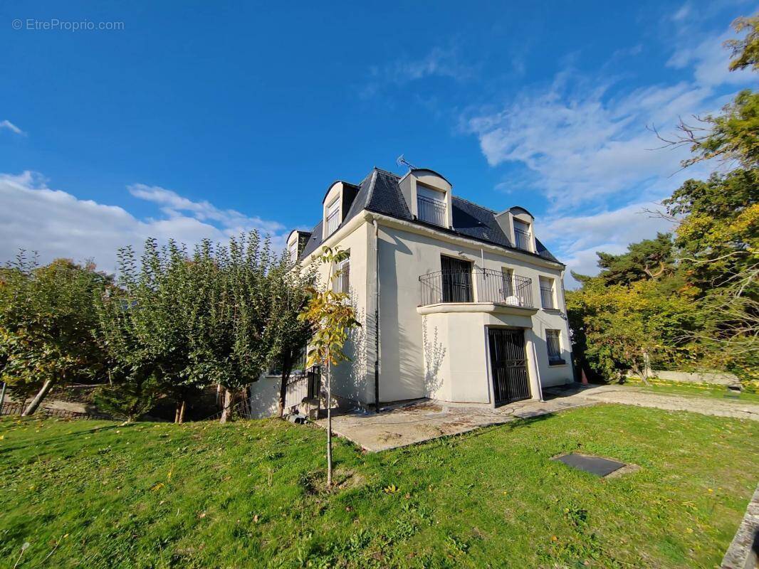 Maison à TRIEL-SUR-SEINE