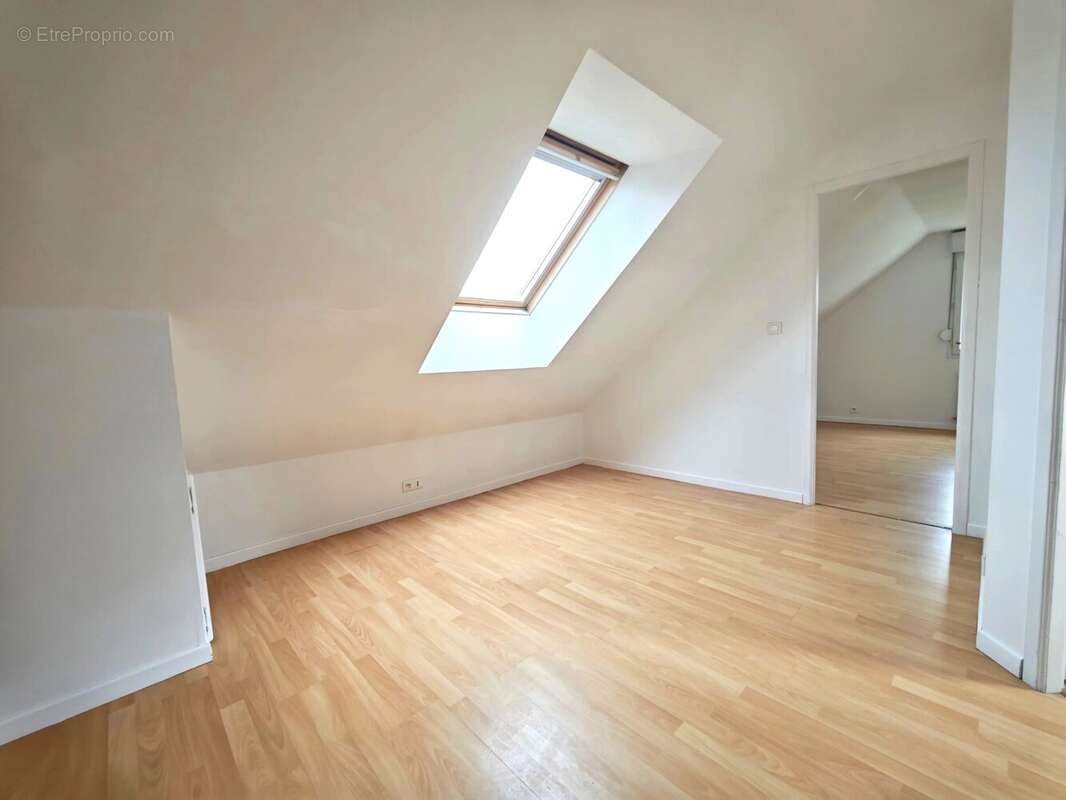 Maison 6 pièces 95m2 Golbey secteur recherché - photo 7