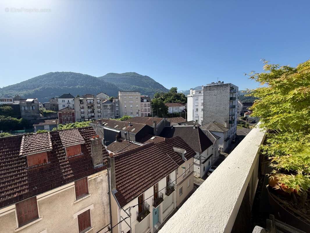 Superbe appartement avec terrasse et garage - photo 2