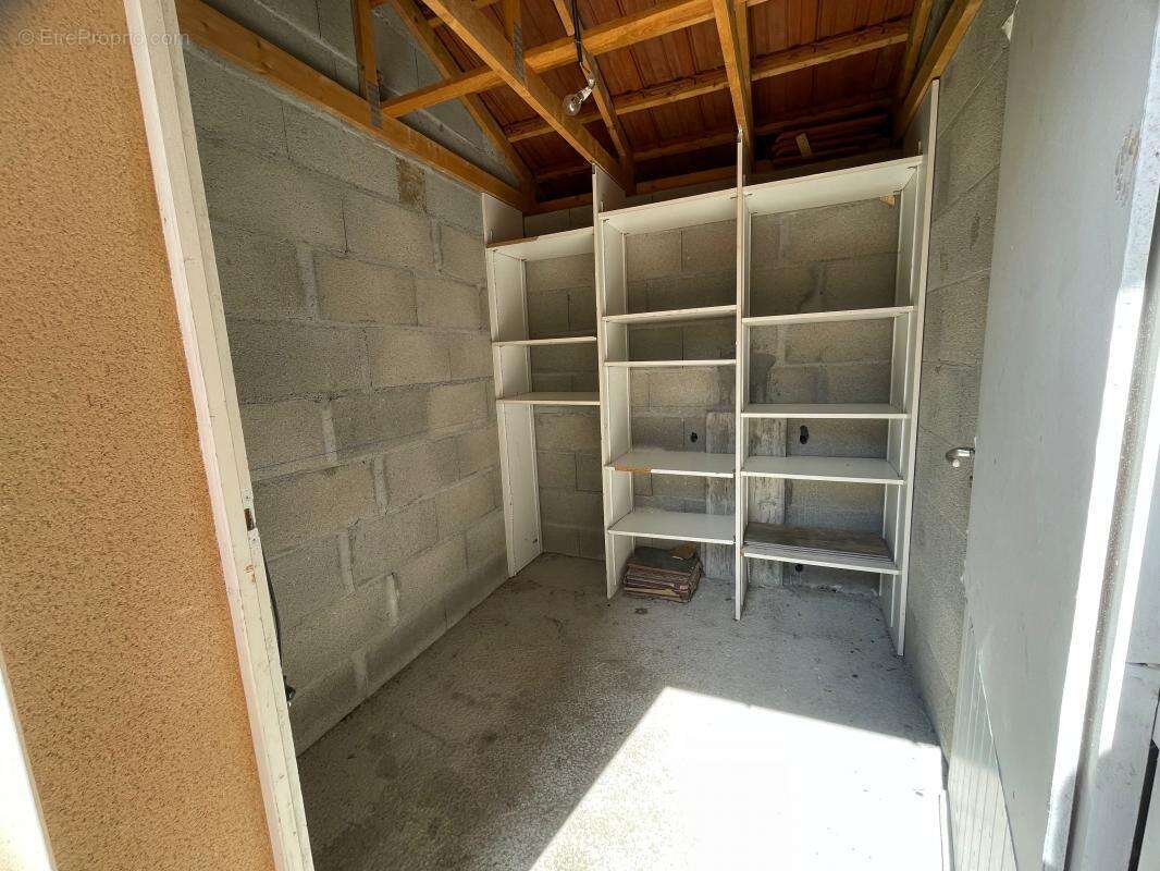 Appartement à ANTHON