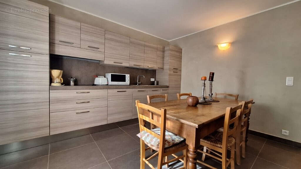Maison à CENTURI