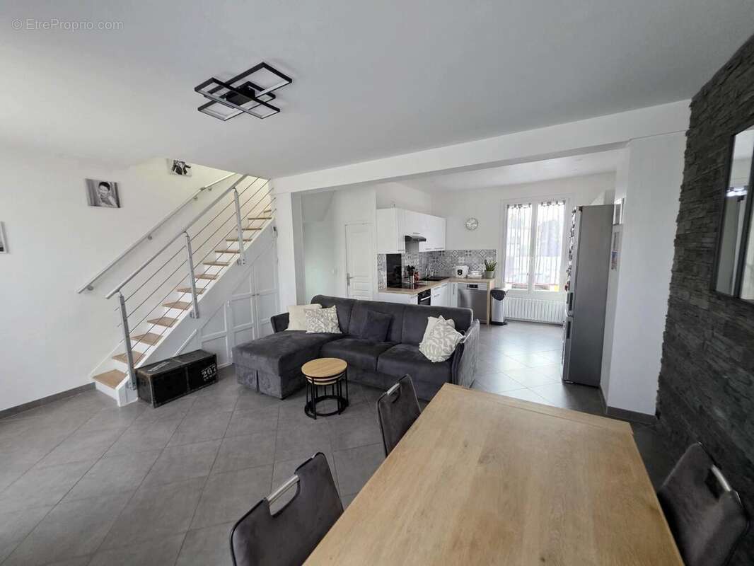 Photo 3 - Maison à SAVIGNY-SUR-ORGE