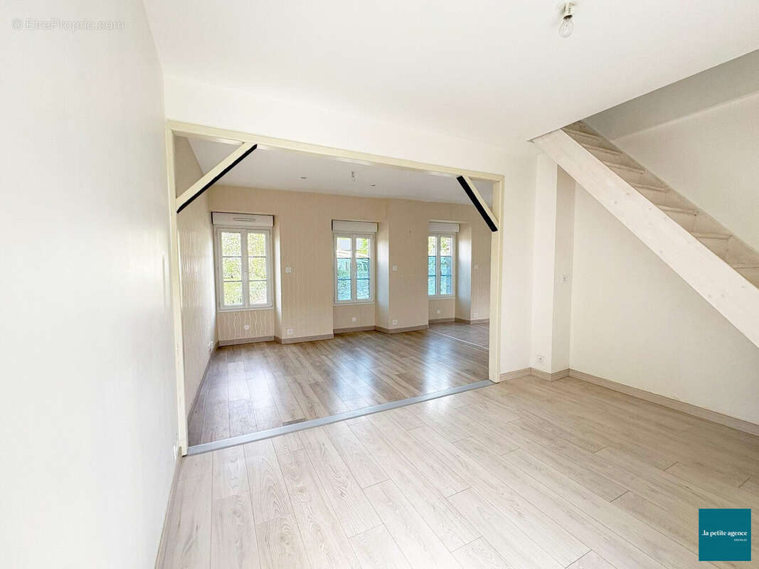 Maison à THURY-HARCOURT