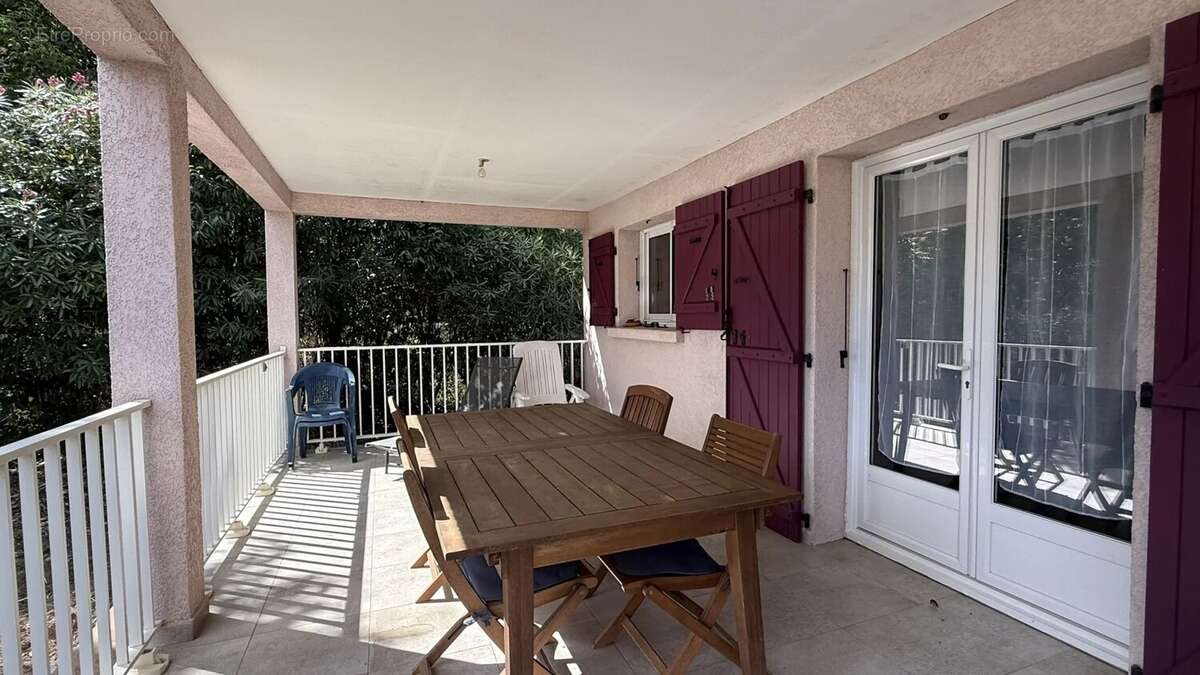 Maison à SANTA-LUCIA-DI-MORIANI