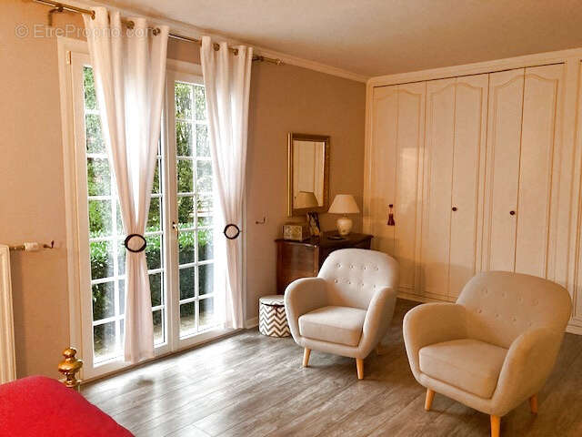 Maison à CHAMPAGNEY