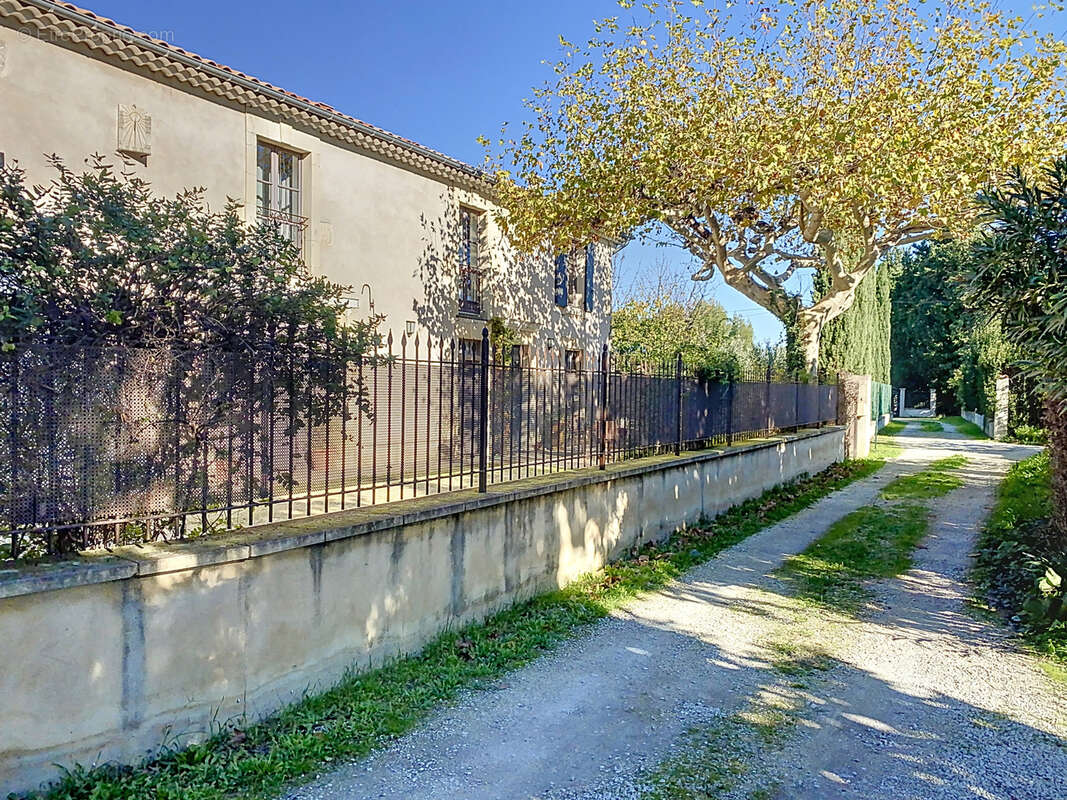 Maison à CHATEAURENARD