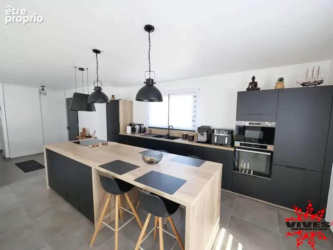 Villa T4 de plain-pied  Confort, calme et terrain piscinable - photo 5
