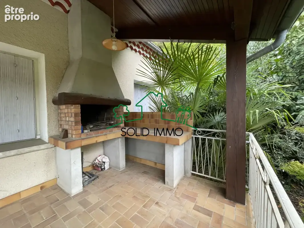 Maison spacieuse avec jardin, piscine et vue sur village médiéval - photo 23