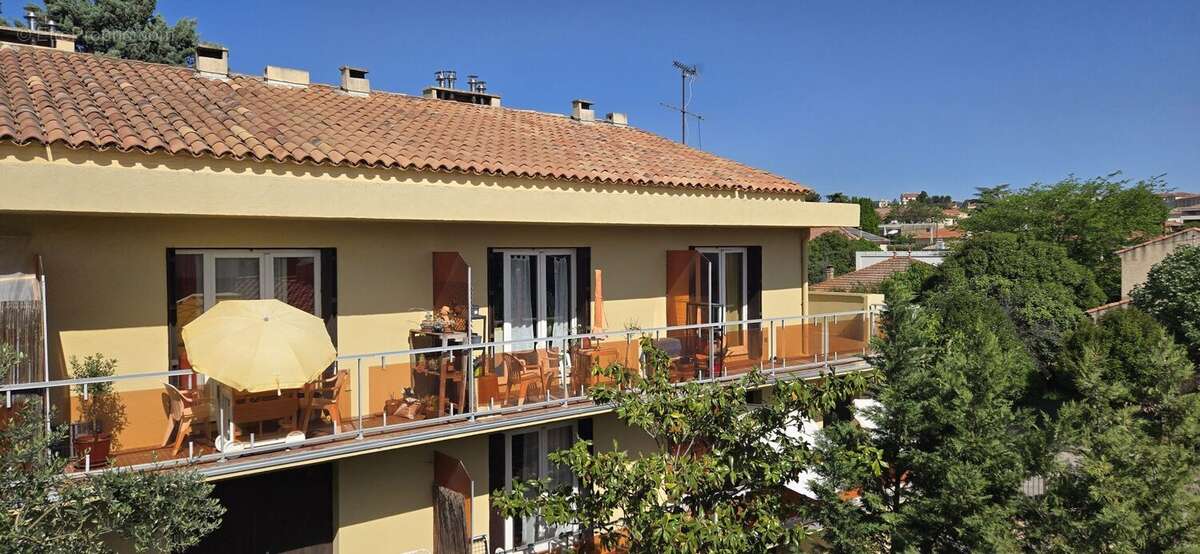 Appartement à AIX-EN-PROVENCE