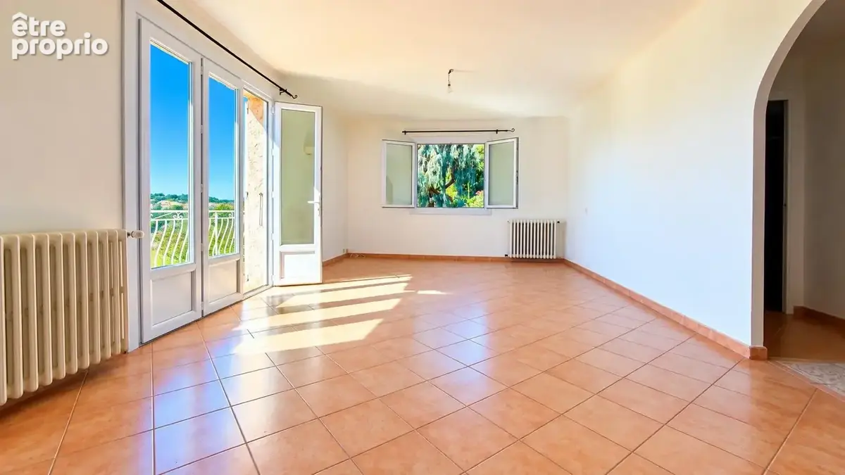Alpes maritimes (06) - saint jeannet a vendre maison individuelle sur terrain cloture de 1162 m² - photo 4