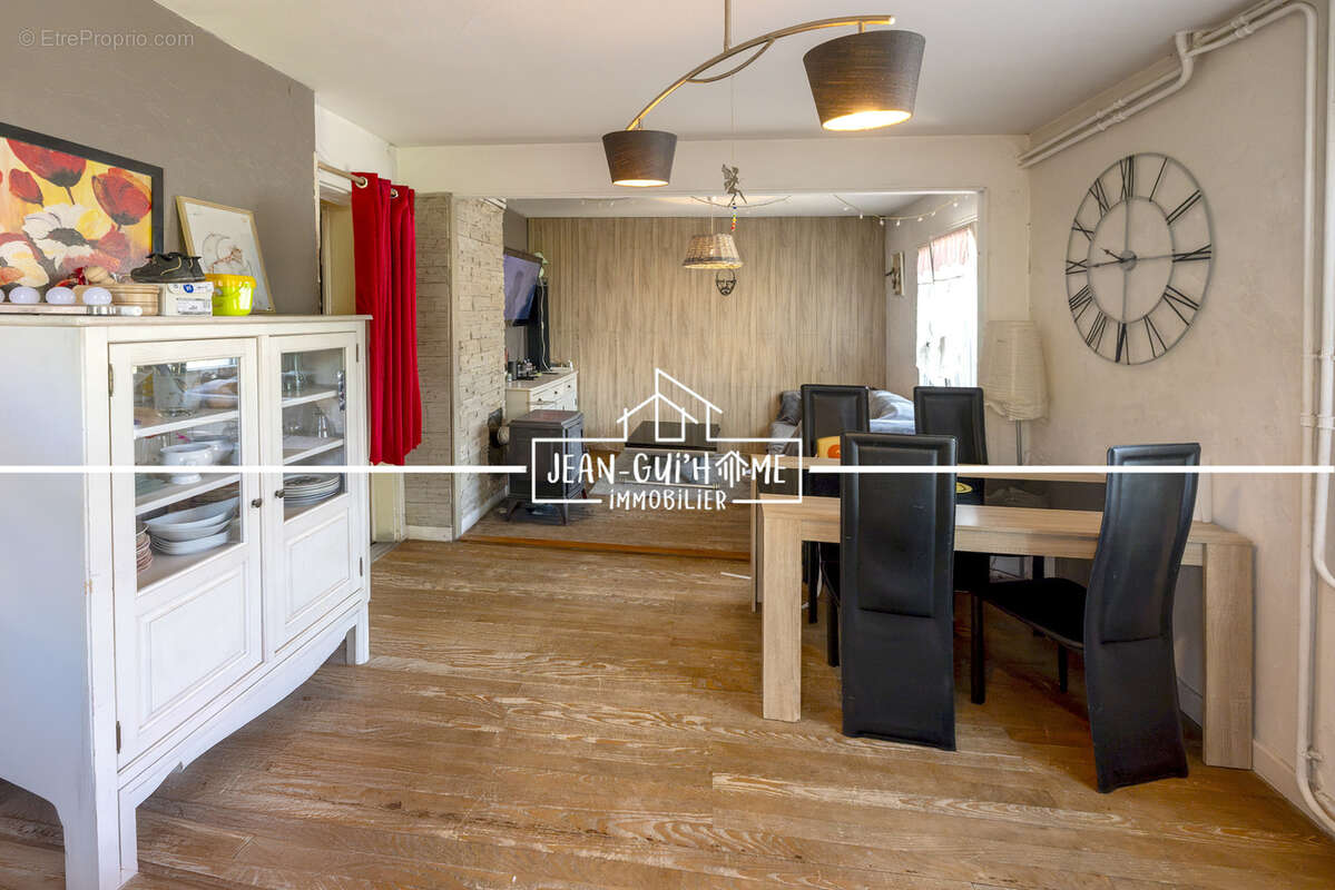 Maison à LAVELINE-DU-HOUX