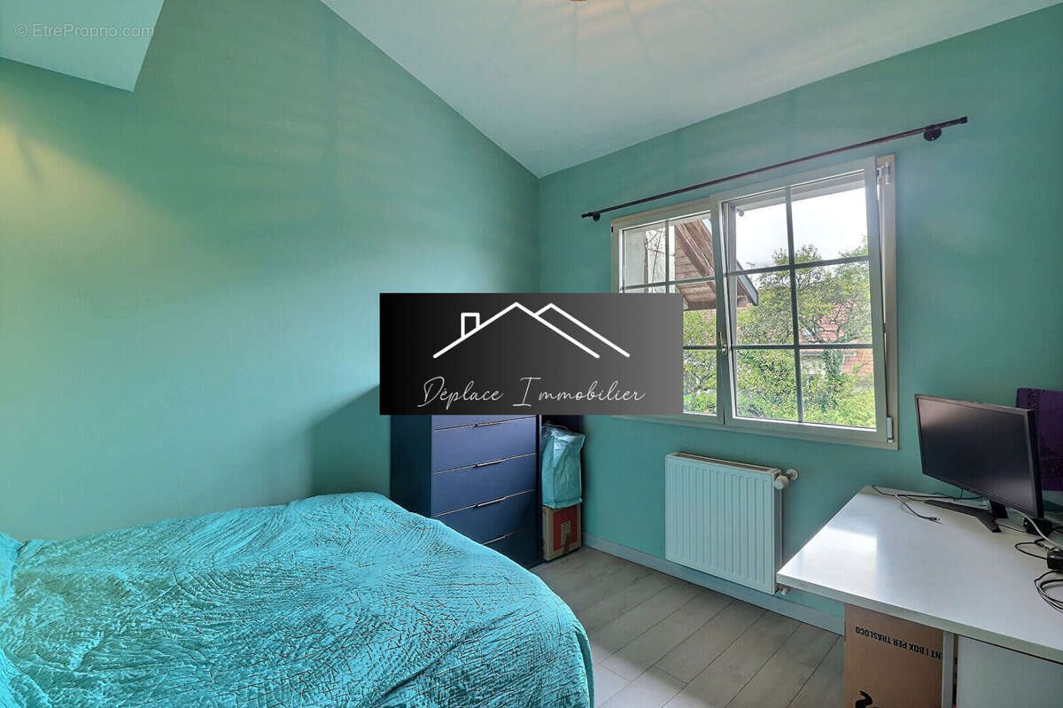 Appartement à PREVESSIN-MOENS