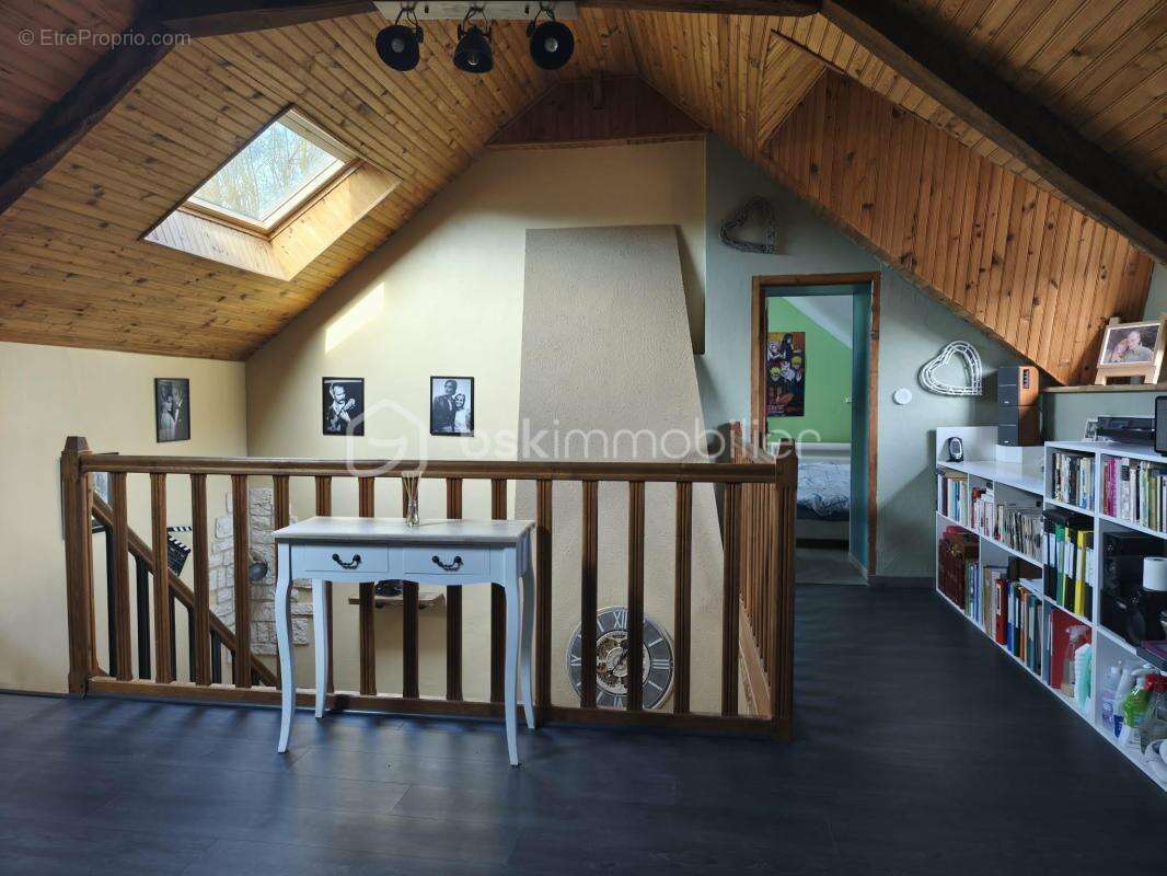 Maison en pierre - LALACELLE - 117 m2 - photo 6