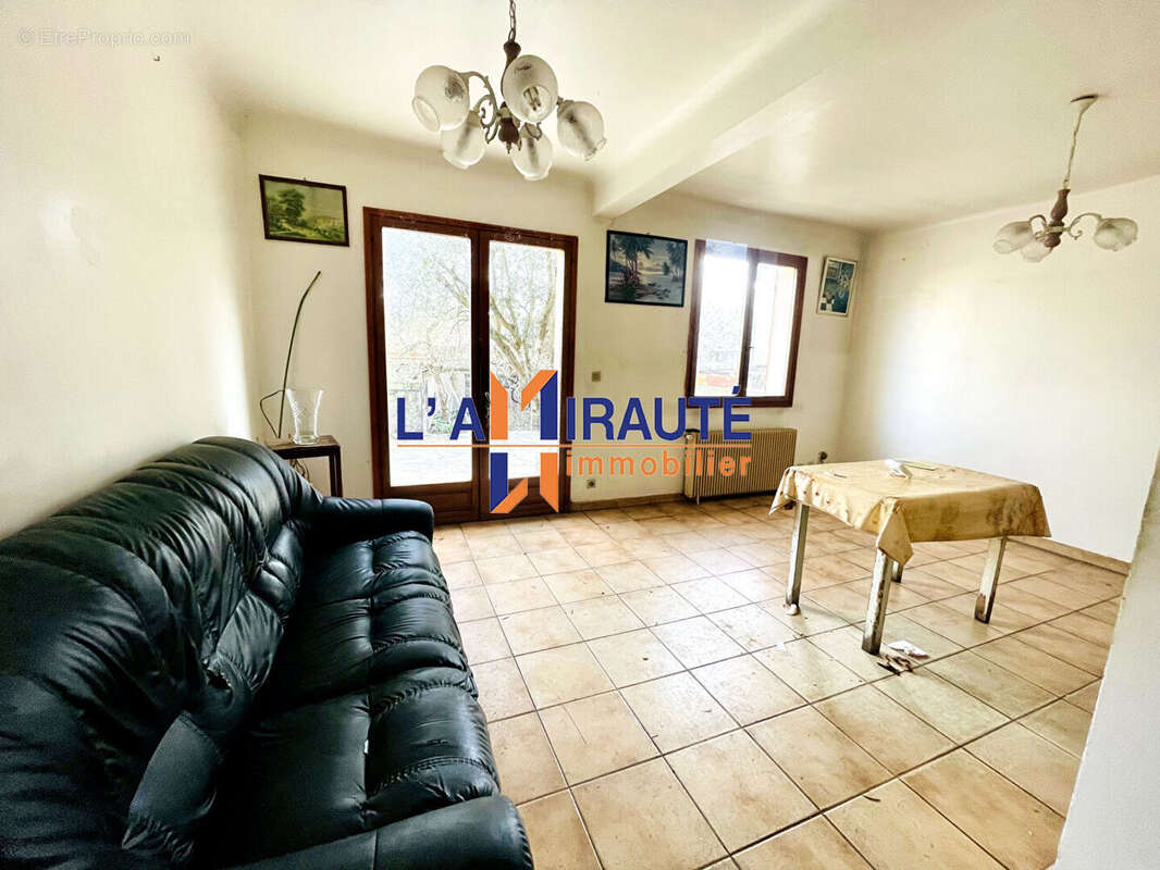 Maison à CARRIERES-SUR-SEINE