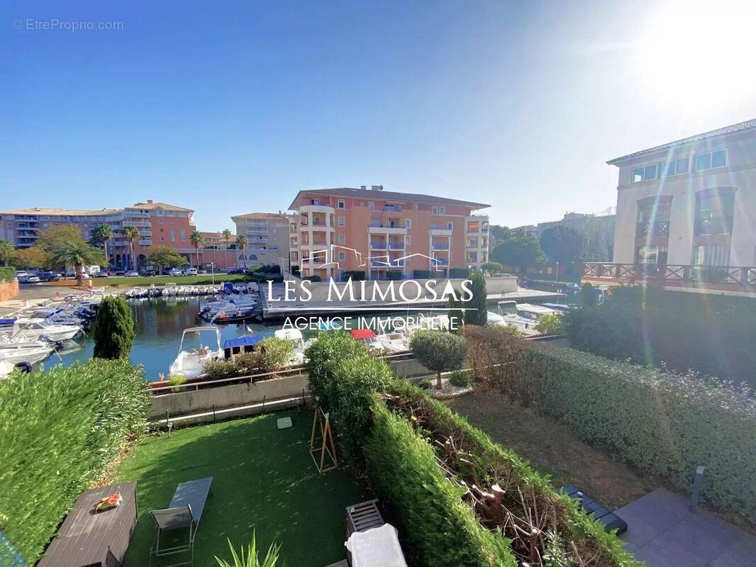 Appartement à FREJUS