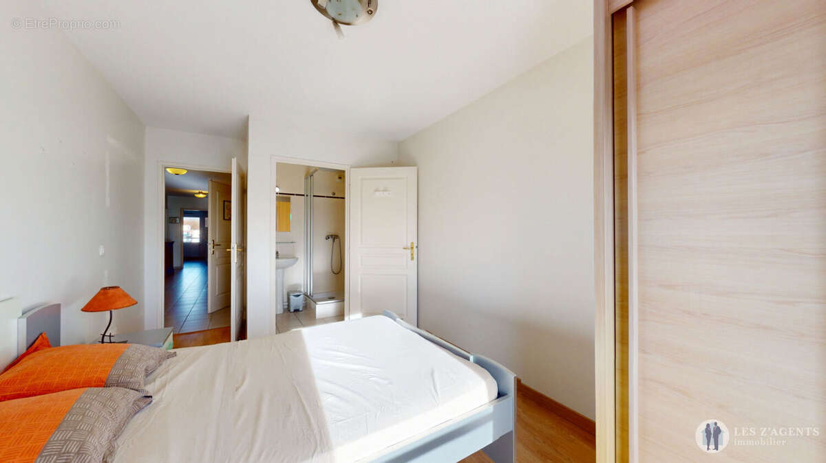 Appartement à SAINT-MARTIN-D&#039;HERES